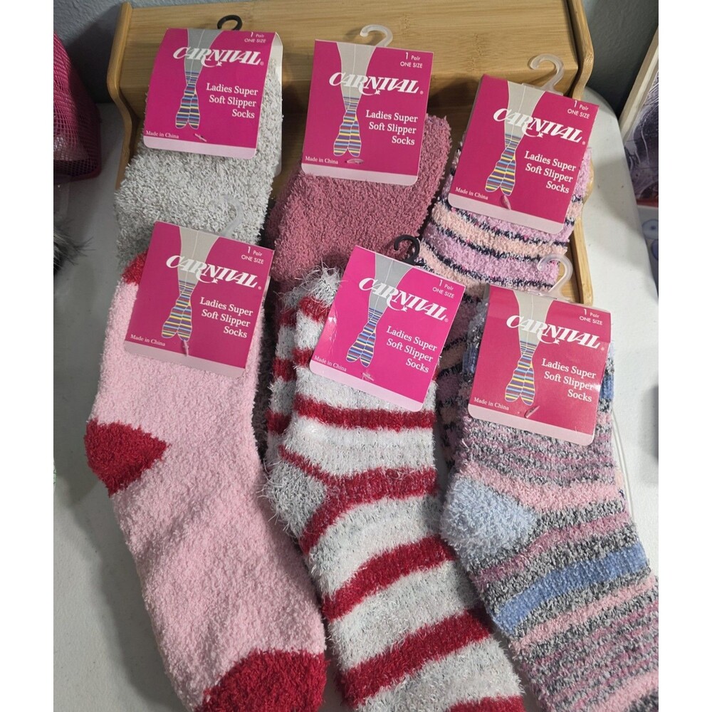 Lot Of 6 Carnival Ladies Super Soft Slipper Socks Stripes Pink Colors  One Size